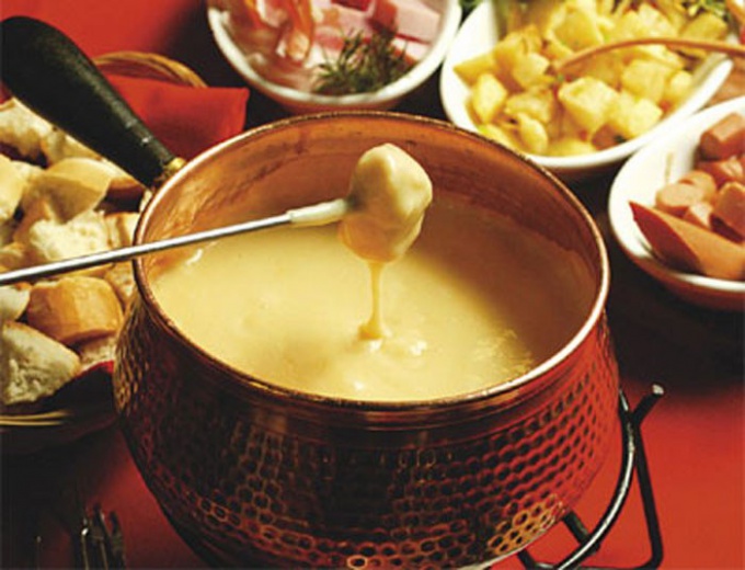 Fondue - vynikající švýcarská jídla